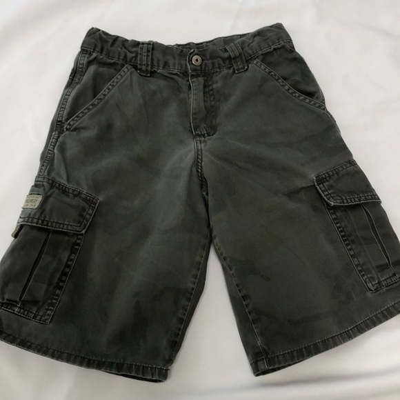 Boys Sz 10 jean and cargo shorts - Picture 8 of 8
